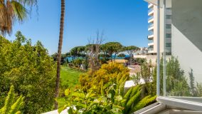 Apartamento en venta en Jardín del Mediterráneo, Marbella Golden Mile
