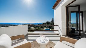 Villa for sale in Selwo, Estepona East