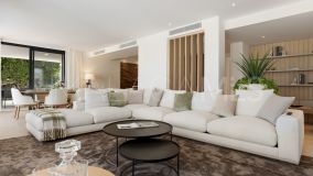 Villa for sale in Guadalmina Alta, San Pedro de Alcantara