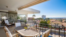 Villa for sale in Nueva Andalucia, Marbella