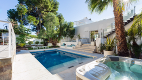 Villa en venta en La Campana, Nueva Andalucia