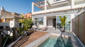 Markplanslägenhet for sale in Palacetes Los Belvederes, Nueva Andalucia