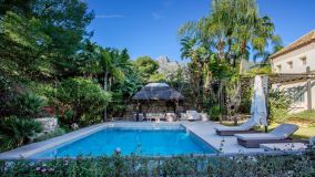 Villa en venta en Rocio de Nagüeles, Marbella Golden Mile