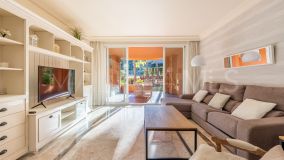 Apartamento Planta Baja en venta en La Cerquilla, Nueva Andalucia