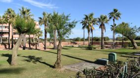 For sale ground floor apartment with 3 bedrooms in Paseo del Mar