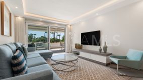 Apartment for sale in Los Granados Golf, Nueva Andalucia