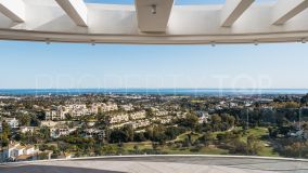For sale 3 bedrooms penthouse in The View Marbella