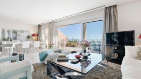 Zweistöckiges Penthouse zu verkaufen in Vista Real, Nueva Andalucia