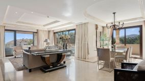 Apartment for sale in Aloha Park, Nueva Andalucia