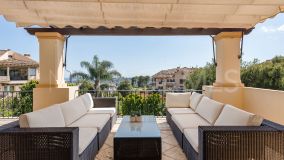 Apartment for sale in Aloha Park, Nueva Andalucia