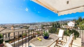 Villa for sale in Nueva Andalucia, Marbella