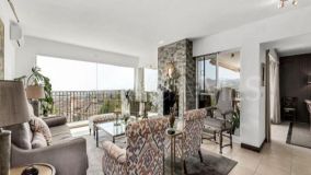 Villa for sale in Nueva Andalucia, Marbella