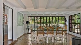 Villa for sale in Nueva Andalucia, Marbella