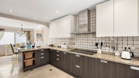 Maison de Ville for sale in Nueva Andalucia, Marbella