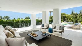 Villa en venta en Sierra Blanca, Marbella Golden Mile