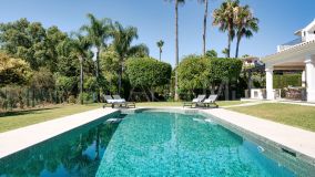 Villa en venta en Monte Biarritz, Estepona Este