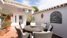 Radhus for sale in Los Jarales, Nueva Andalucia