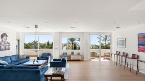 Apartamento en venta en Royal Gardens, Nueva Andalucia