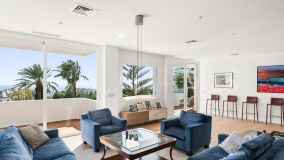 Apartamento en venta en Royal Gardens, Nueva Andalucia