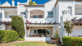 Frontline Golf Townhouse in Last Green, Nueva Andalucia