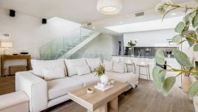 Town House for sale in Cancelada, Estepona East