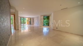 Apartamento en venta en Mansion Club, Marbella Golden Mile