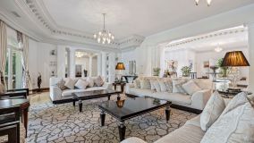 Villa for sale in Rocio de Nagüeles, Marbella Golden Mile