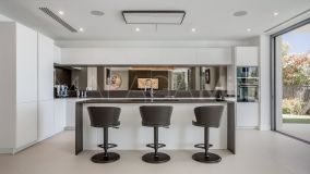 Villa for sale in Marbella Golden Mile
