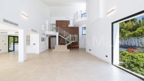 Villa for sale in Alta Vista, San Pedro de Alcantara