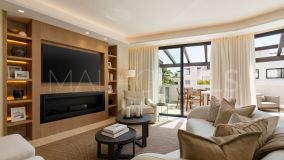 Apartment for sale in Coto Real, Marbella Golden Mile