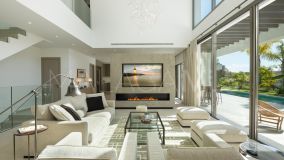 Villa en venta en La Carolina, Marbella Golden Mile