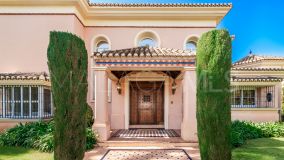 Villa for sale in Nueva Andalucia, Marbella