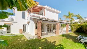 Villa for sale in Costabella, Marbella Öst