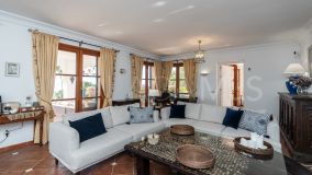 Villa for sale in El Madroñal, Benahavis