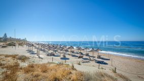 Apartment for sale in Los Monteros Palm Beach, Marbella East
