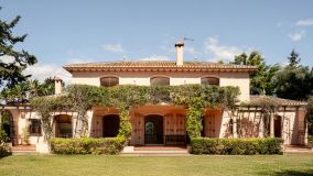 Villa for sale in Paraiso Barronal, Estepona Öst