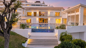 Villa for sale in Guadalmina Alta, San Pedro de Alcantara