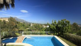 Villa for sale in La Quinta, Benahavis