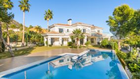Villa for sale in Sierra Blanca with 5 bedrooms