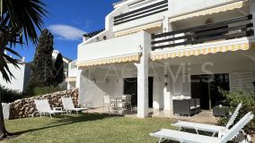 Apartamento Planta Baja en venta en Coral Beach, Marbella Golden Mile