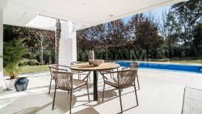 Villa en venta en El Campanario, Estepona Este