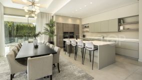 5 bedrooms villa for sale in Haza del Conde