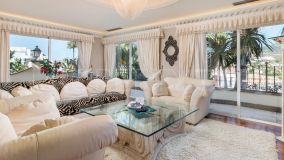 Magna Marbella, villa en venta con 4 dormitorios