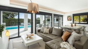 Nueva Andalucia, villa en venta de 6 dormitorios