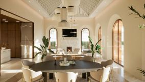 Villa for sale in La Cerquilla, Nueva Andalucia