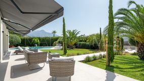 Villa for sale in La Quinta, Benahavis