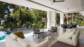 Villa for sale in La Carolina, Marbella Golden Mile