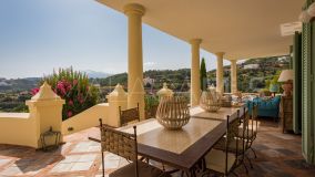 Villa for sale in Marbella Club Golf Resort, Benahavis