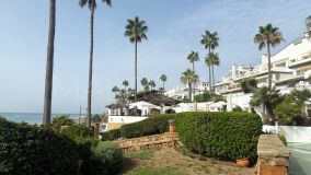 Apartamento Planta Baja en venta en Dominion Beach, Estepona Este