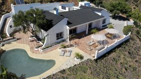 Landhaus zu verkaufen in Los Reales - Sierra Estepona, Altos de Estepona